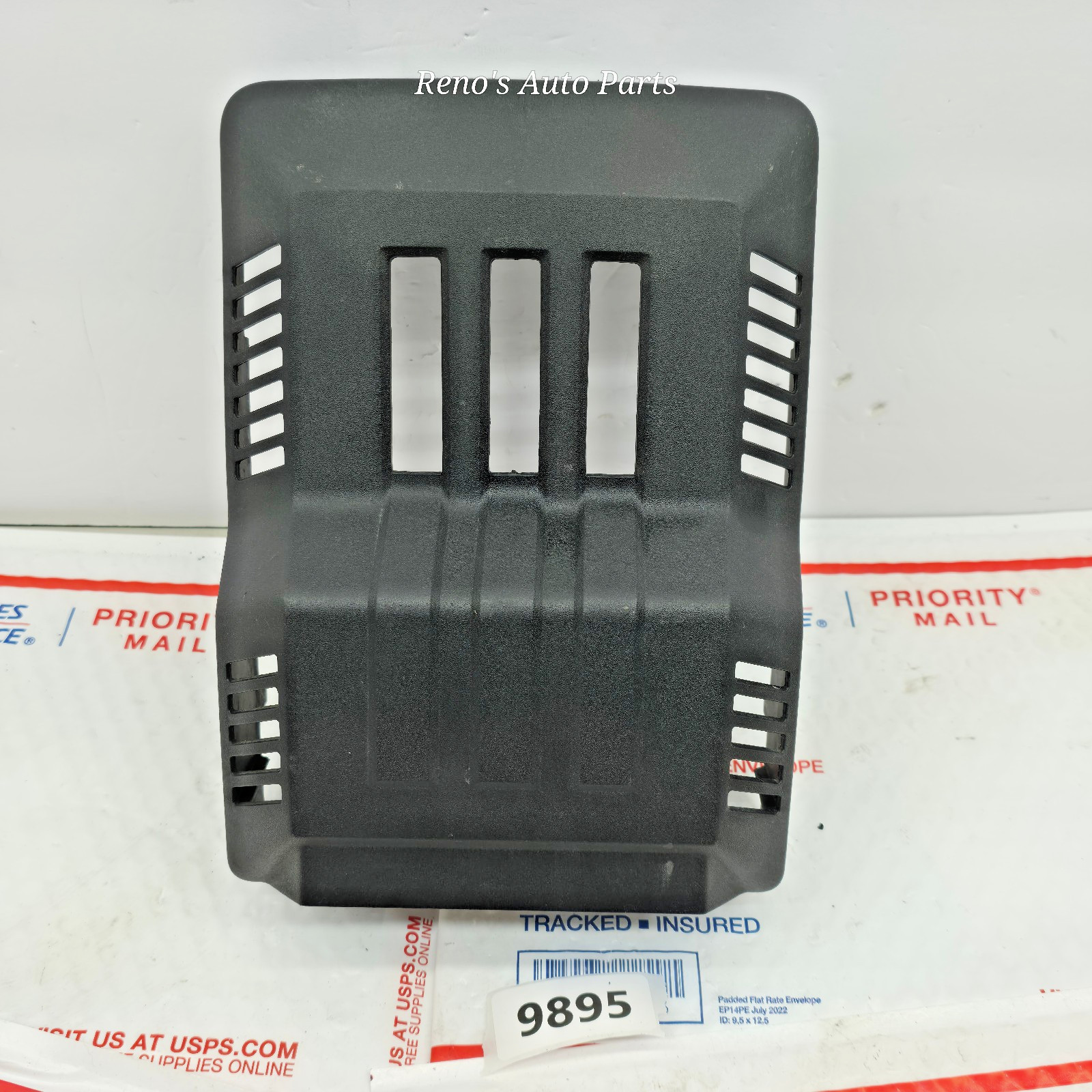 2010-2017 GMC Terrain Engine Computer ECM ECU PCM Housing Cover Trim OEM