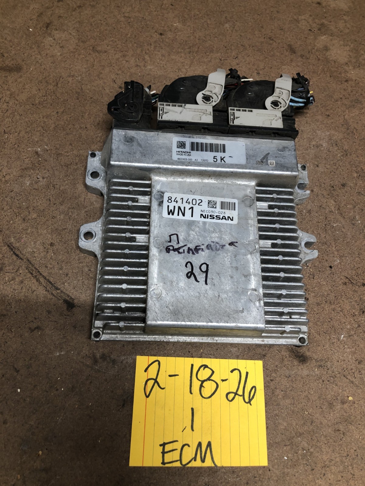 17 Nissan Pathfinder 3.5L Engine Computer Module Ecu Ecm Bed403-300 A2 W/ Plugs