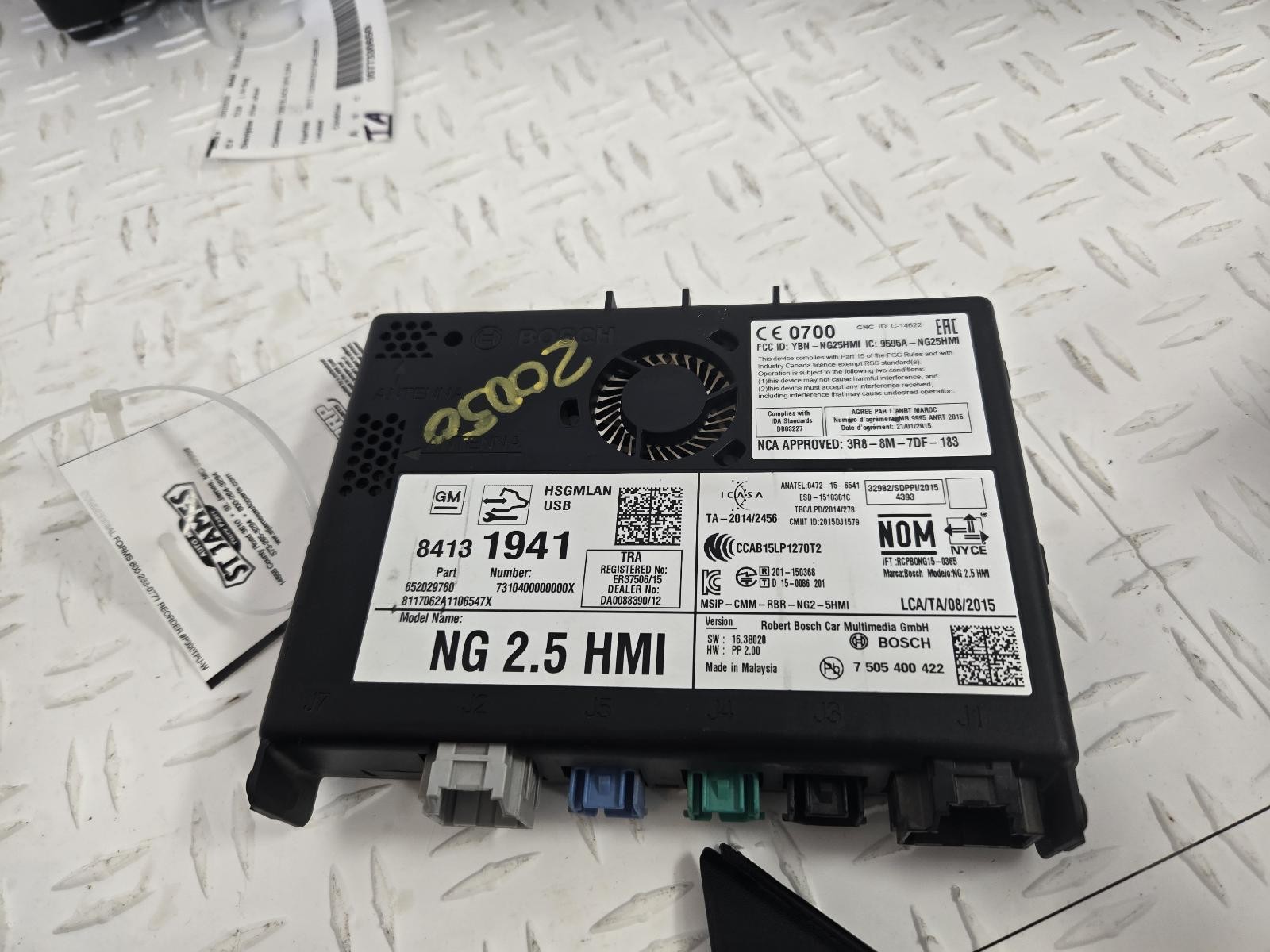 2017 GM 1500-3500 Human Machine Interface Module, Black, ID 84131941