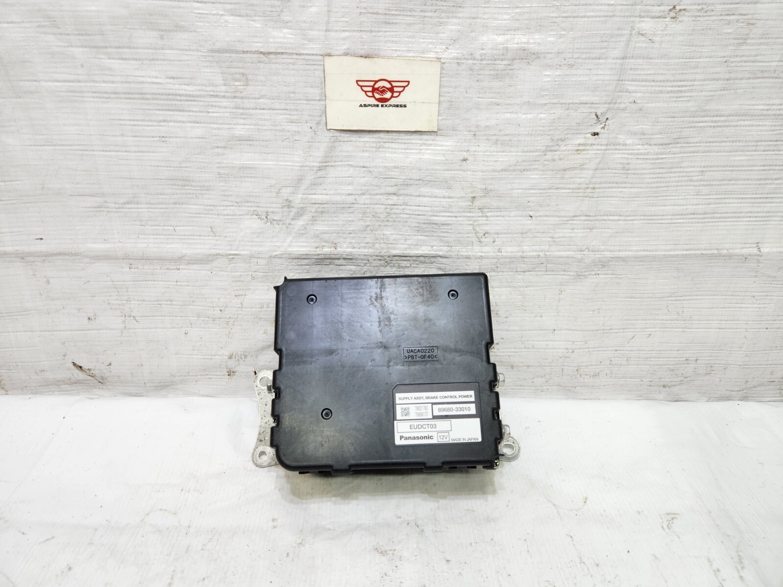 2007 – 2017 Lexus LS460 Brake Power Supply Control Module OEM 89680-33010