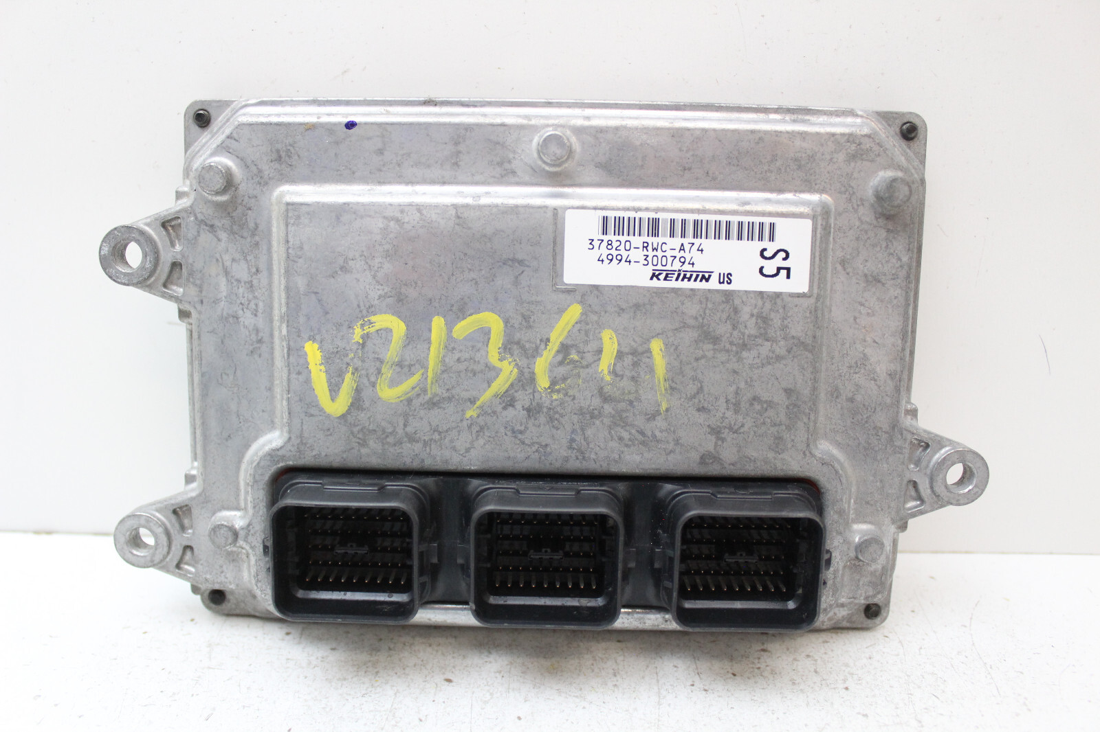 Engine ECM ECU Control Computer Module 2010 10 ACURA RDX 37820-RWC-A74