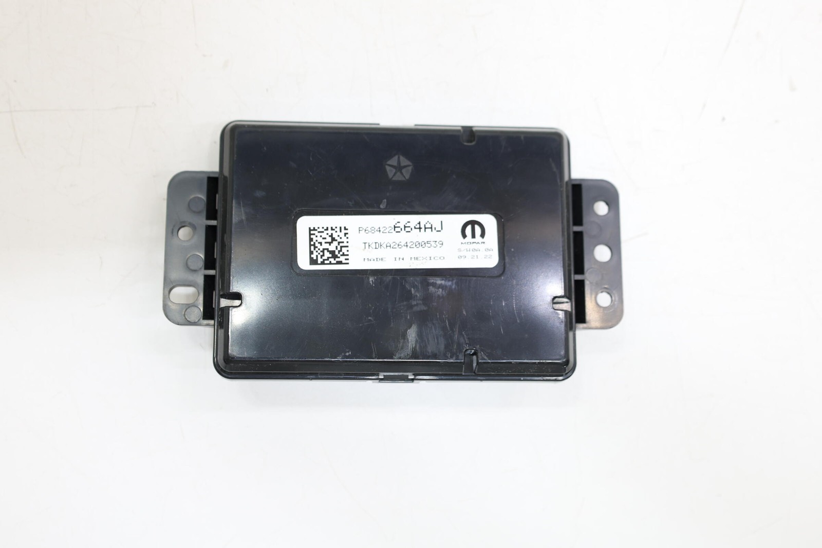 2022 – 2025 JEEP WAGONEER HVAC A/C HEATER CONTROL MODULE UNIT OEM 68422664AJ