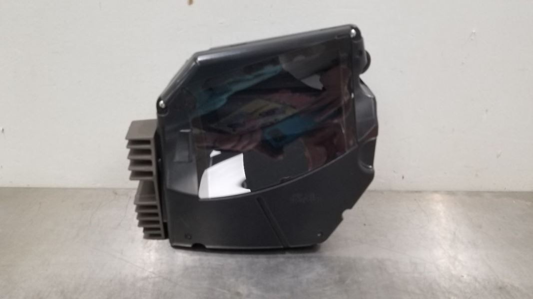20 GMC YUKON HUD HEAAD-UP DISPLAY UV6 84151488