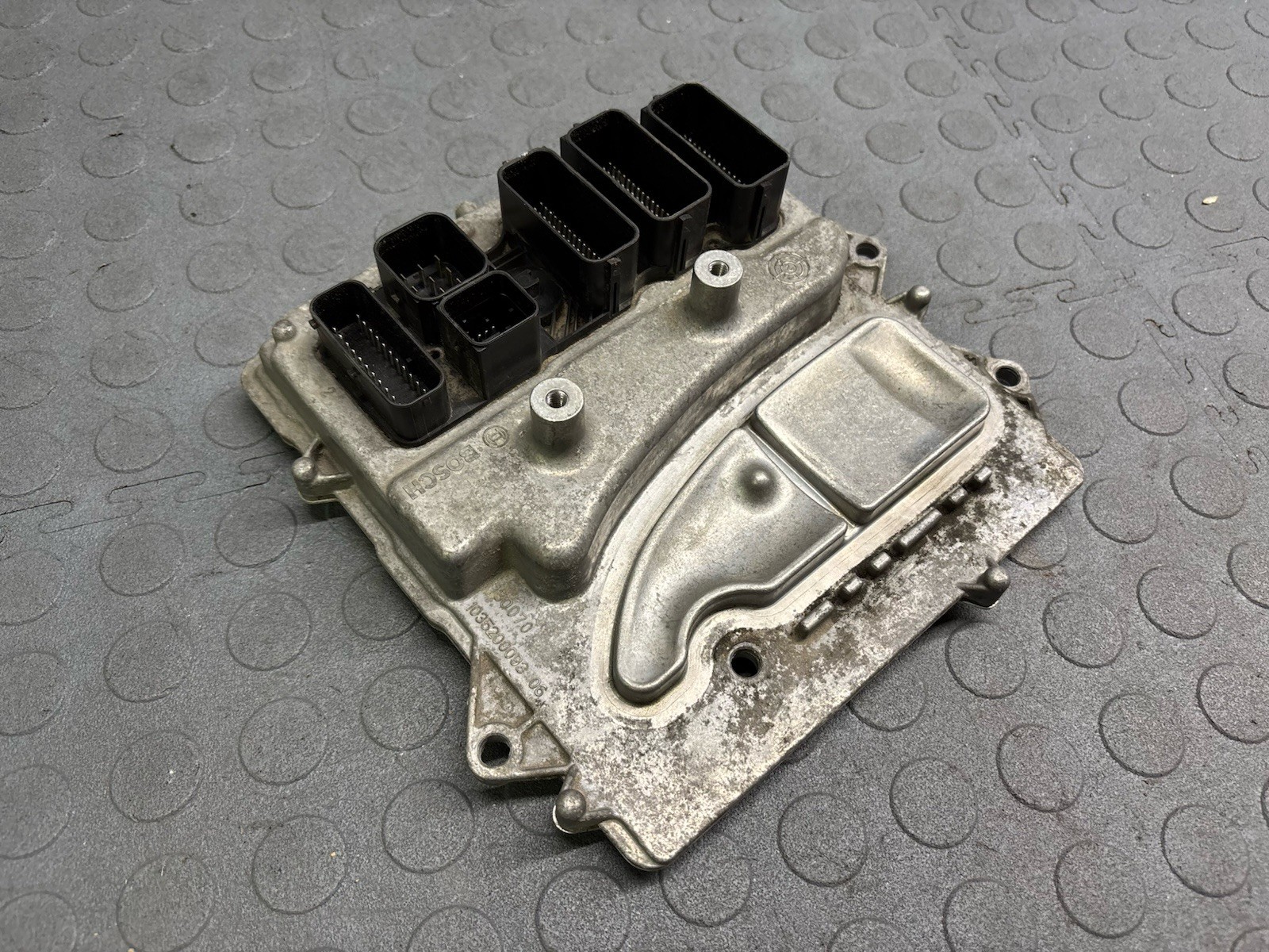 BMW 335i 535i 640i X3 F30 F10 F12 F25 2012 2015 N55 ECU DME 8606309 OEM