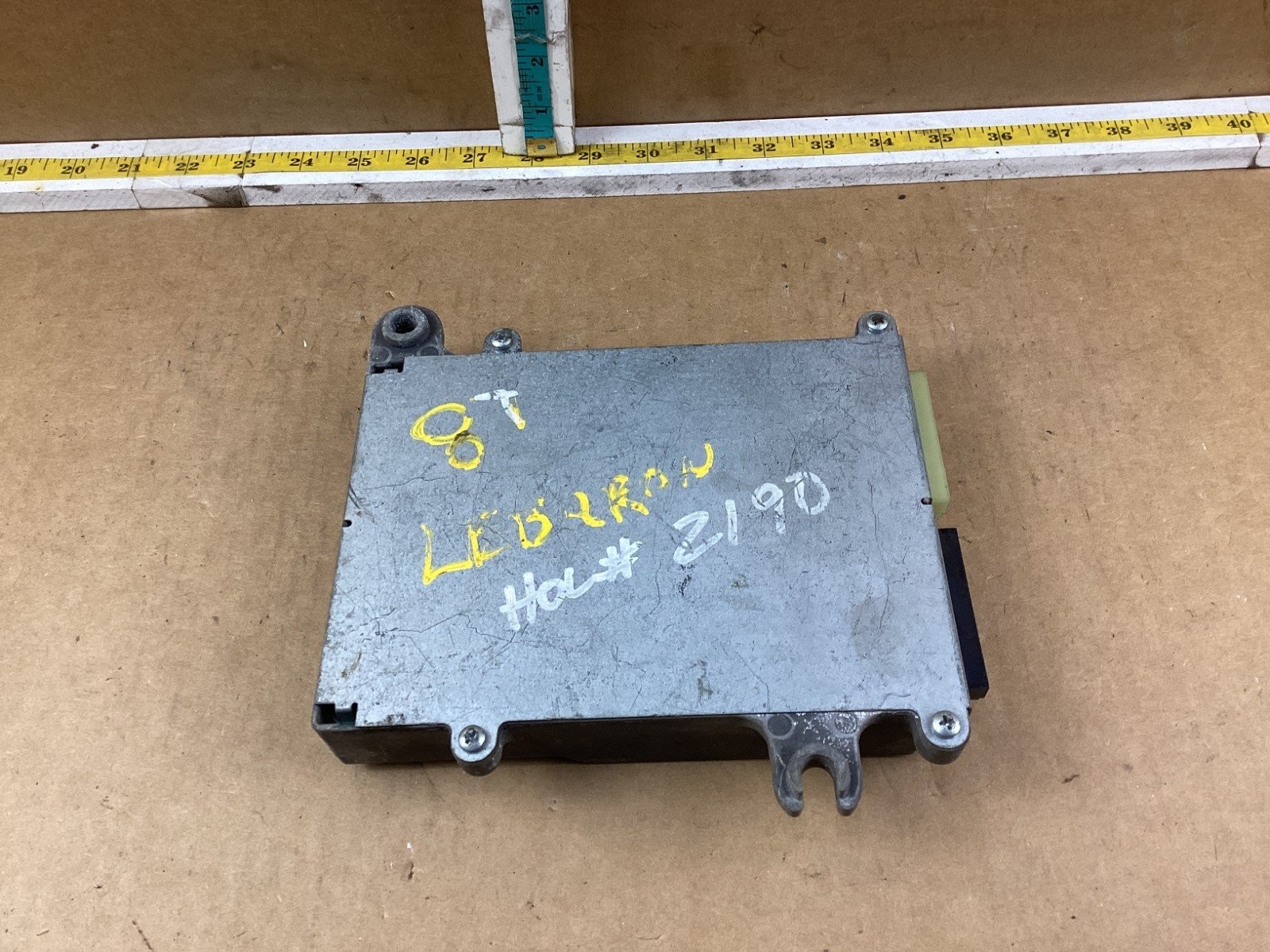 1987 Chrysler Lebaron Engine ECM Logic Module Right Hand Kick Panel