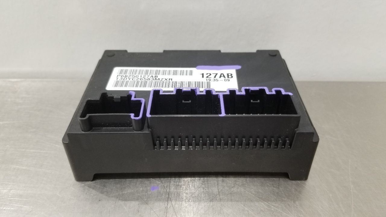 18 DODGE RAM 2500 TRANSFER CASE CONTROL MODULE 68250127AB