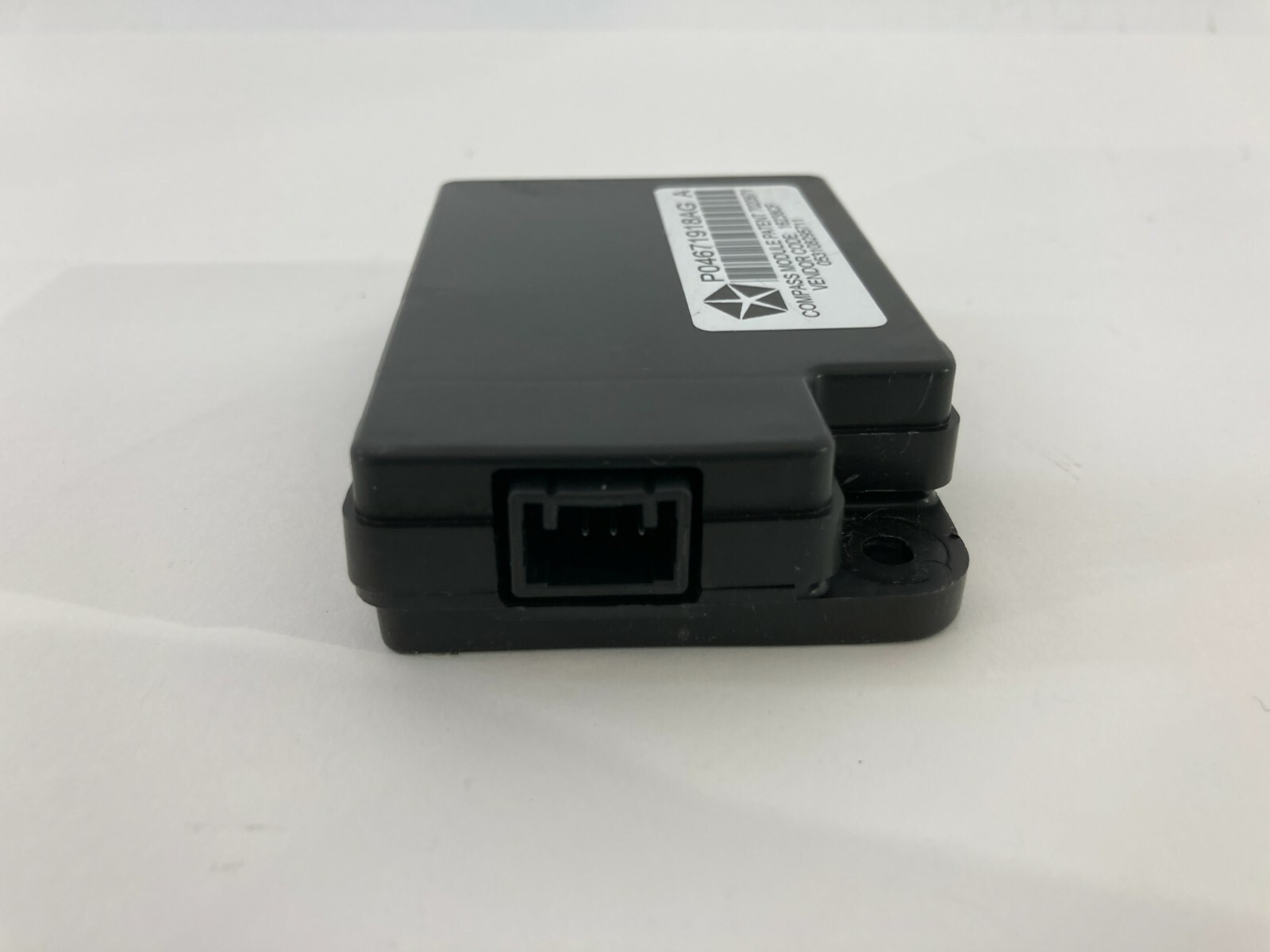 11-14 CHRYSLER 200 SDN 2.4 AT COMPASS & TEMPERATURE CONTROL MODULE P04671918AG