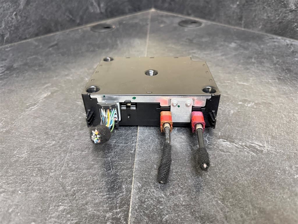 Chassis ECM Communication Right Hand Kick Panel Onstar Fits 20-22 CANYON