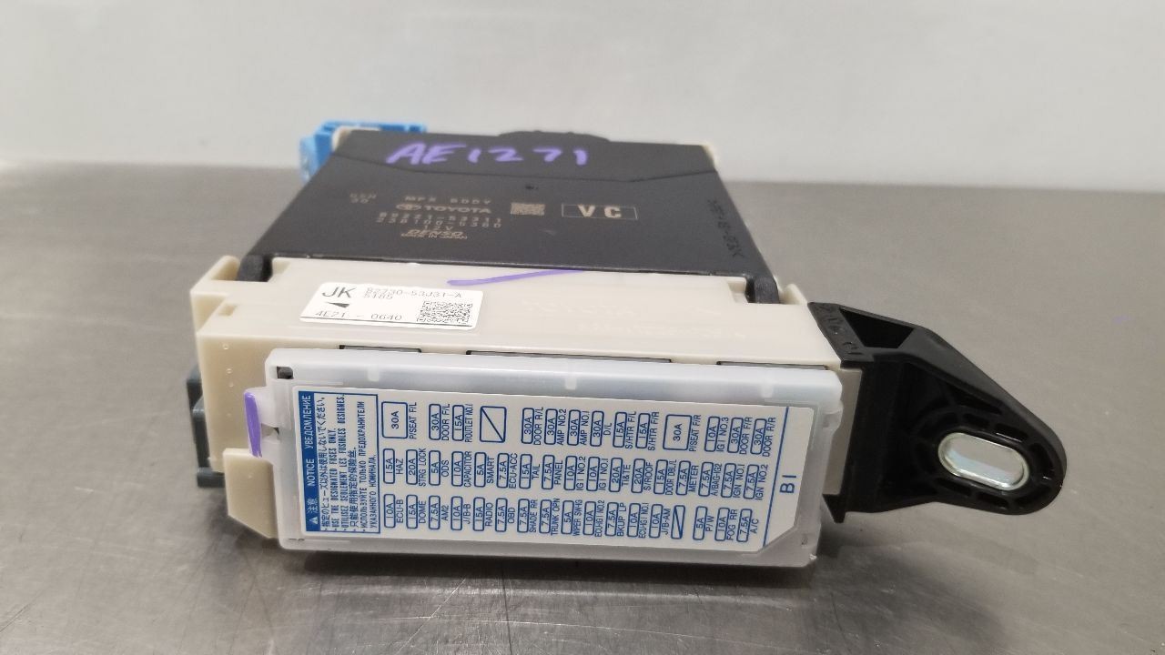 24 LEXUS IS500 MPX NETWORK CONTROL MODULE 89221-53311