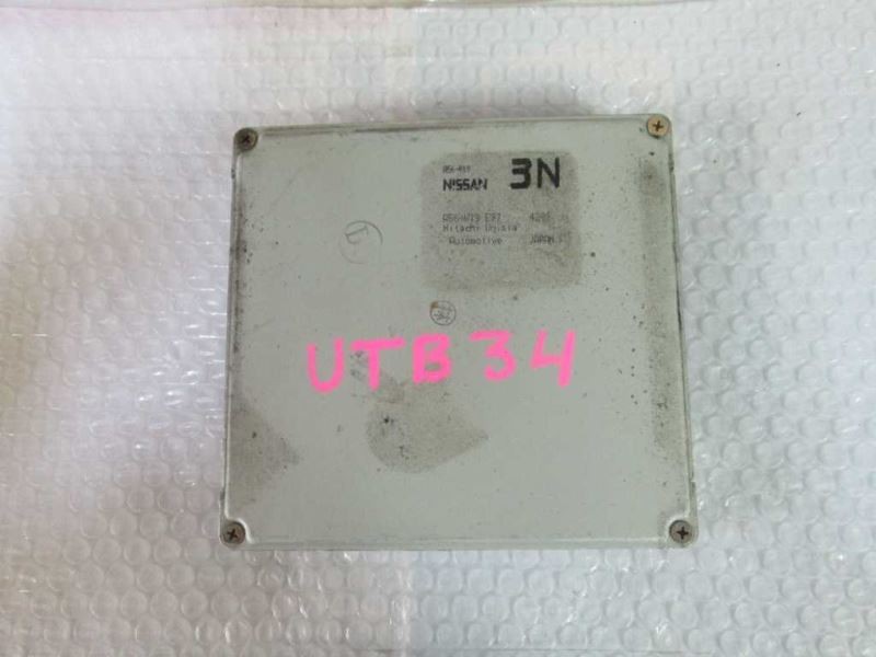 Engine ECM Control Module Under Console 04 INFINITI I35 A56W19E97 A56-W19 E97