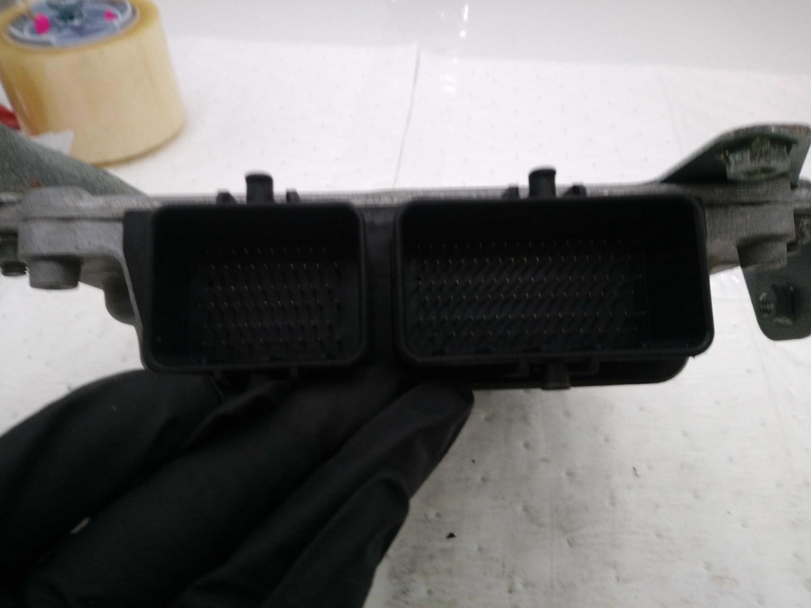 Used Engine Control Module (ECM) fits: 2020 Mitsubishi Eclipse cross Electronic