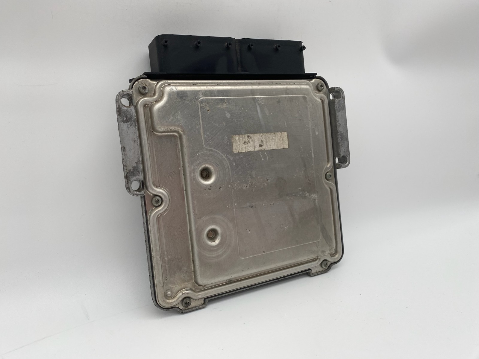 2014-2015 Hyundai Tuscon 2.0L Engine Computer Control Module ECU ECM 39133-2ELC1