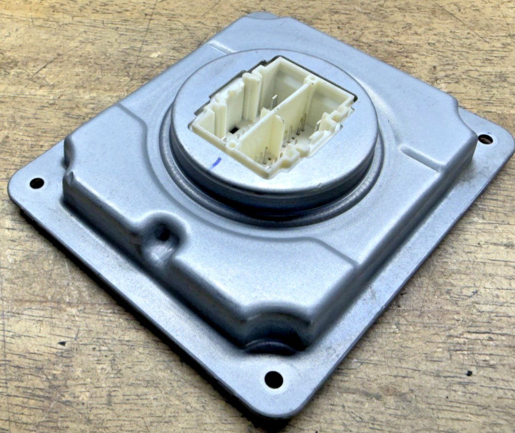 2021-25 Ford LED Headlight Control Module F150 Bronco Mach-E LC5A-13B626-AL OEM