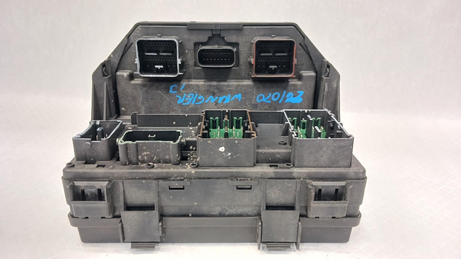 ’13 JEEP WRANGLER TIPC power control module fuse box OEM 1 Year Wnty!