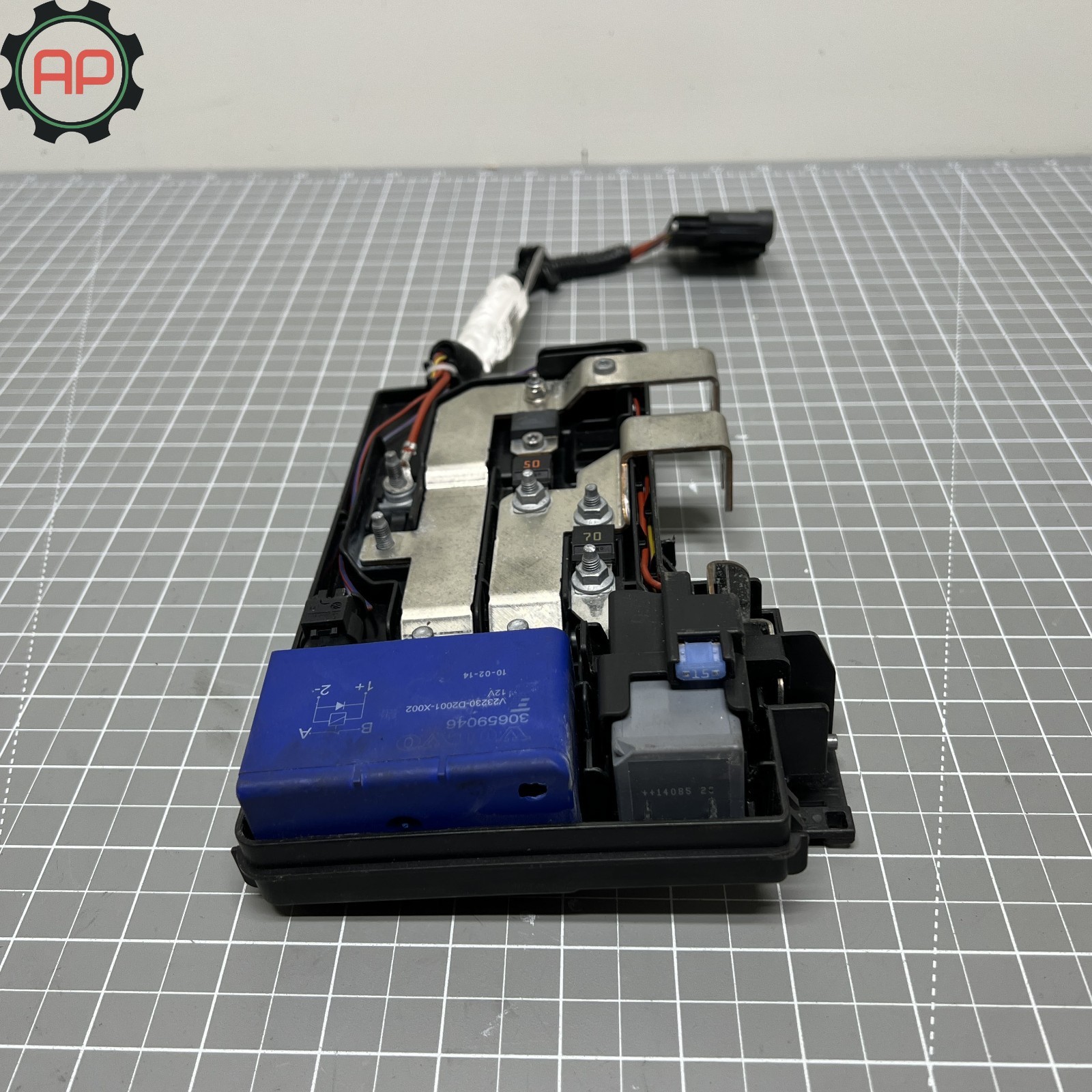 15-18 VOLVO S60 V60 2.0L ENGINE BAY CONTROL MODULE OEM
