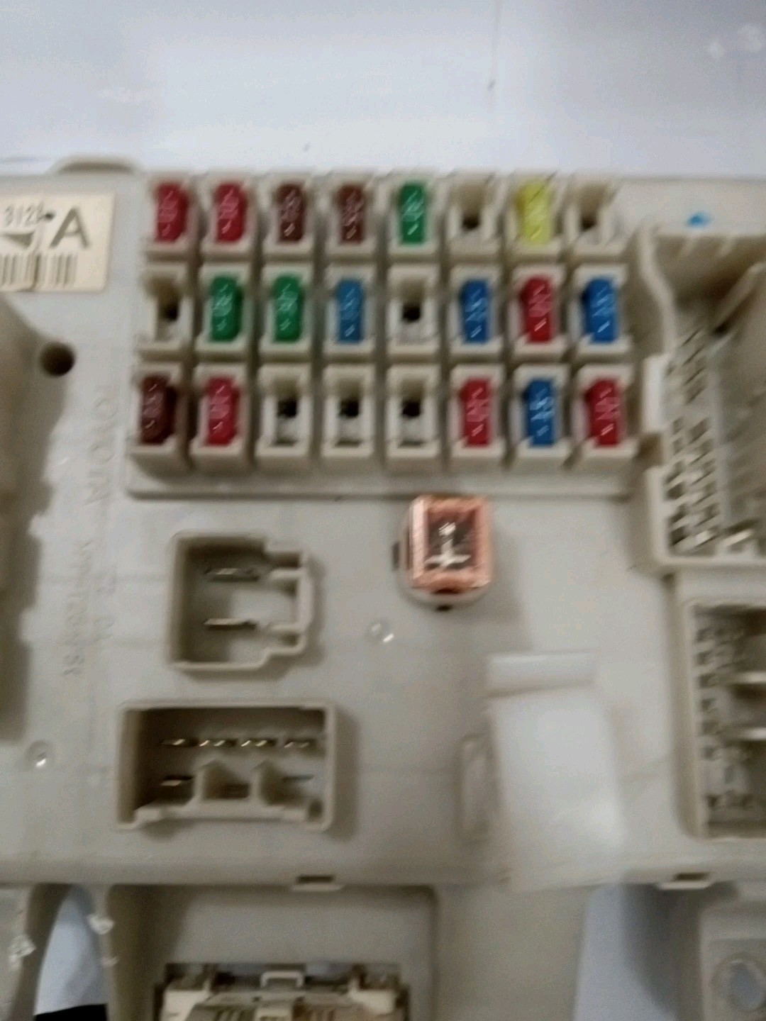 2003 04 05 Toyota 4Runner Dash Panel Junction Control Fuse Box w Flasher Module