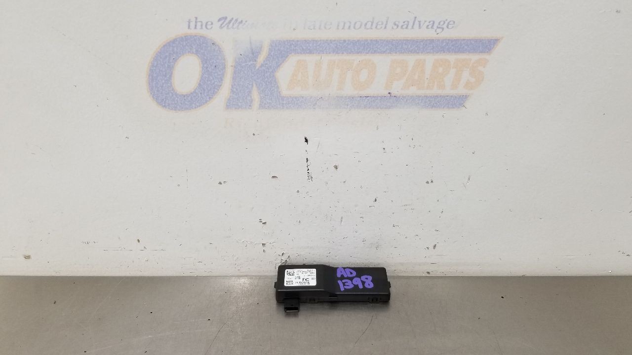 14 CHEVY CAMARO THEFT LOCKING CONTROL MODULE 13503205