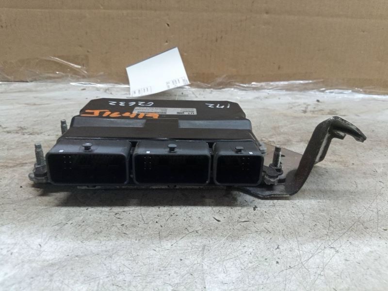Engine ECM Electronic Control Module Gasoline FWD Fits 22-24 OUTLANDER 215286