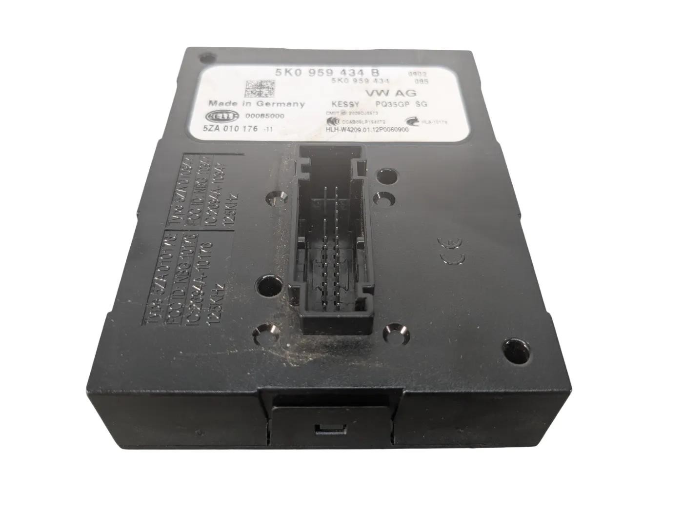 2011-14 Volkswagen Jetta Passat Keyless Entry Control Module Computer 5K0959434B