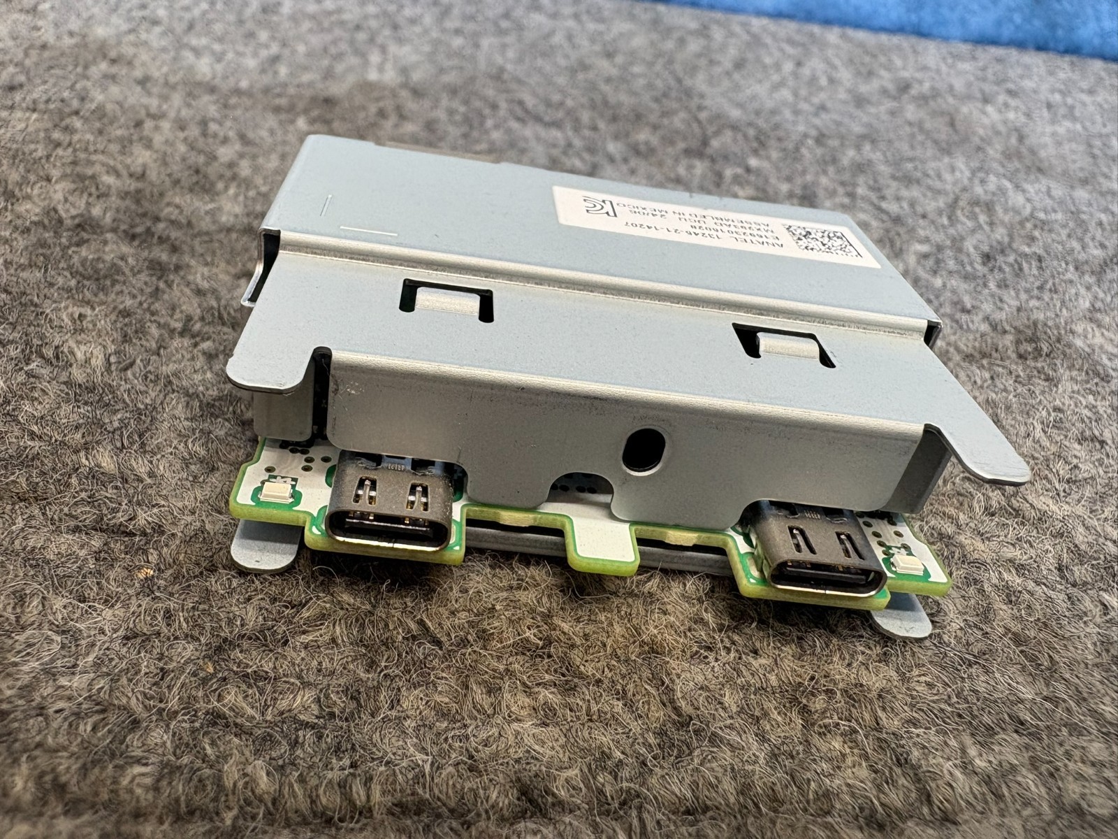 HONDA CIVIC 2022-2025 USB C PLUG IN OEM