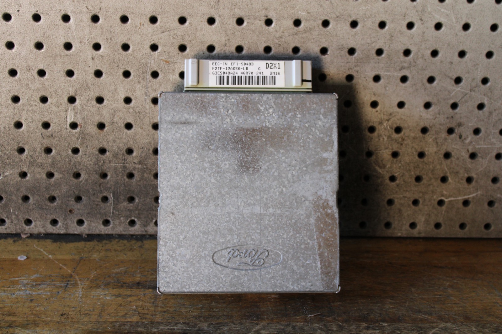 1993 94 1995 Ford F Series E Series Bronco 5.8 F2TF-12A650-LB PCM ECM ECU D2X1