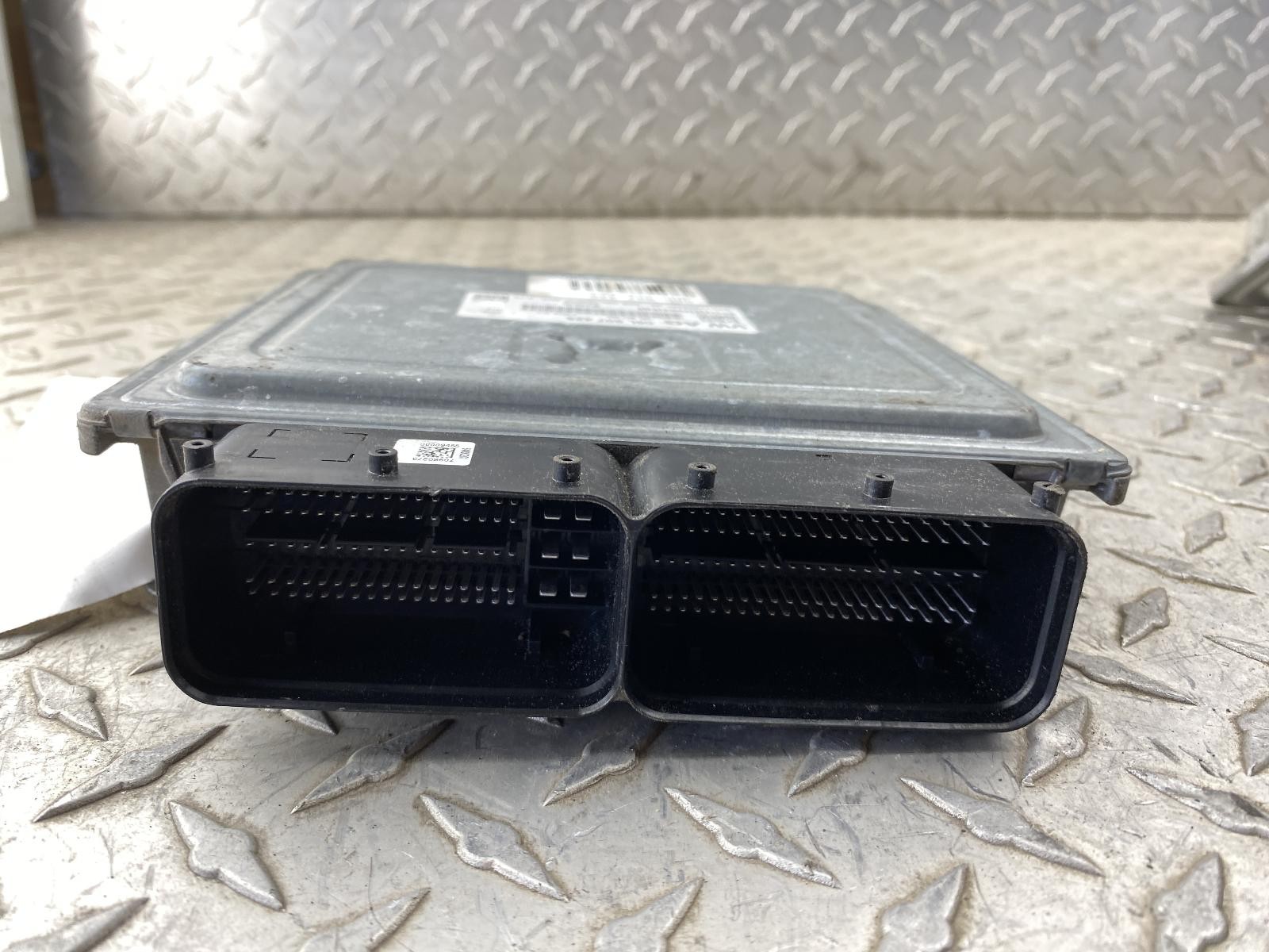 Used Engine Control Module (ECM) fits: 2017 Audi Q7 Electronic Control Module 2.