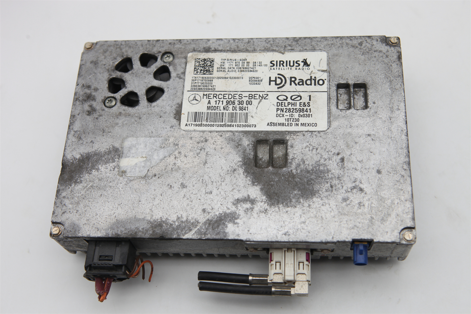 For 2009-2013 Mercedes W211 E350 Sirius Satellite Radio Receiver 1718701589