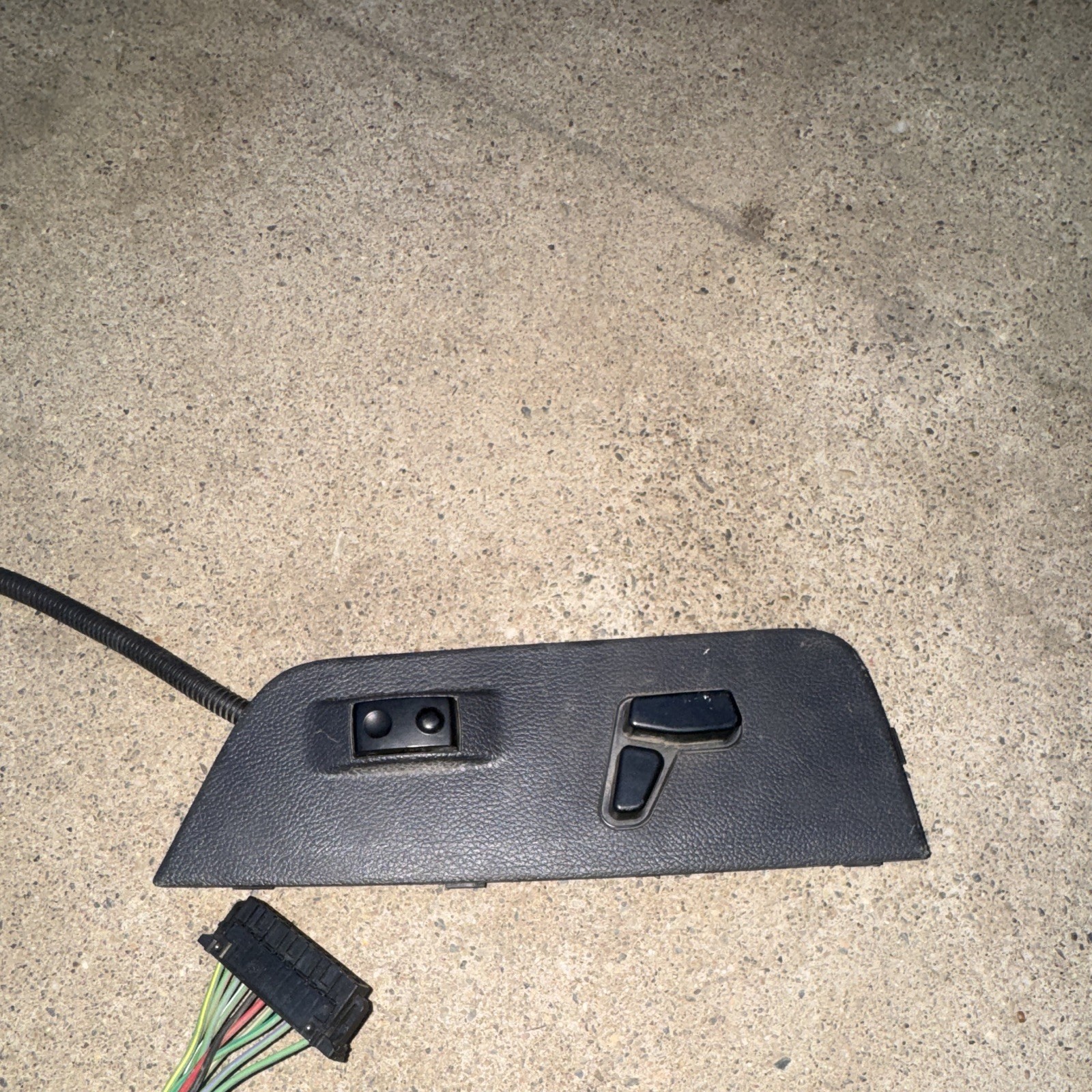 Harness Cable for The Driver Seat 2014 Dodge Ram 2500 Module and Control Unit