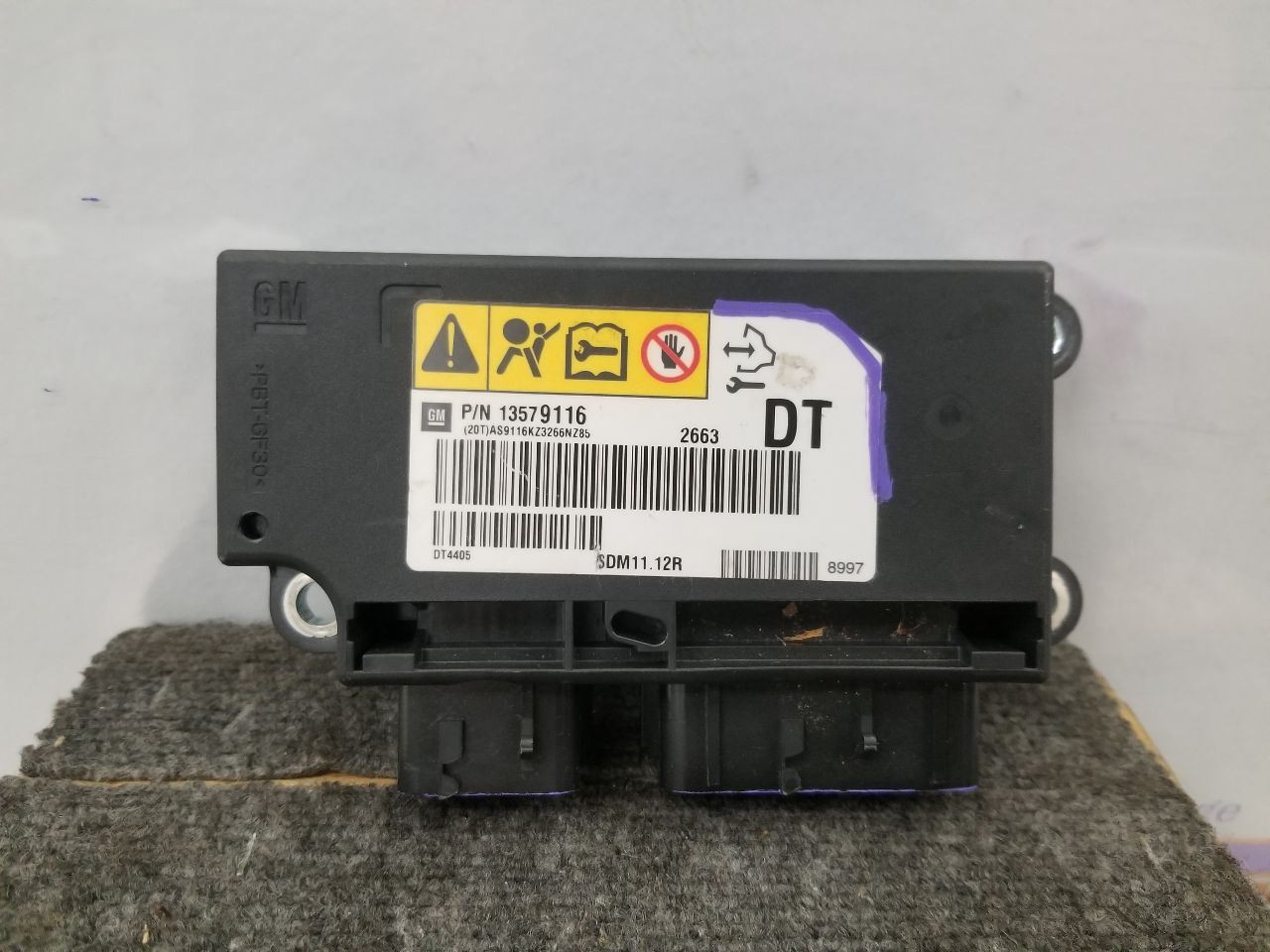 14 CHEVROLET SUBURBAN 1500 LTZ 5.3L SRS CONTROL MOD 13579116 OEM