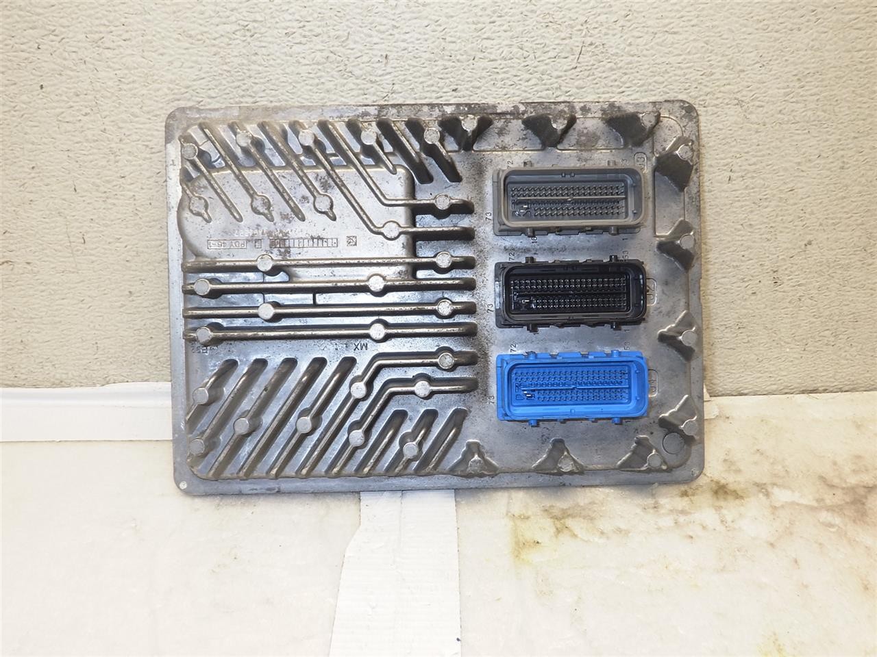Chevrolet Silverado 1500 2019 Engine Brain Box 12725132 3953