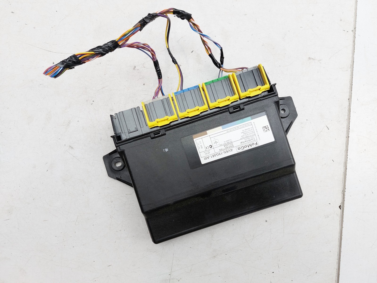 FORD KUGA MK2 C520 KEYLESS ENTRY CONTROL MODULE 2015 AV6N-19G481-AM