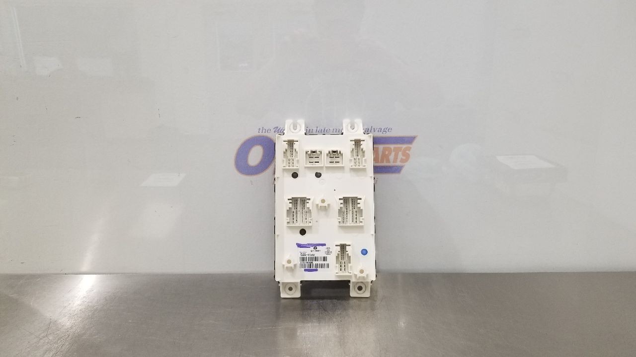 18 DODGE RAM 2500 CREW CAB BCM BODY CONTROL MODULE 68357472AD
