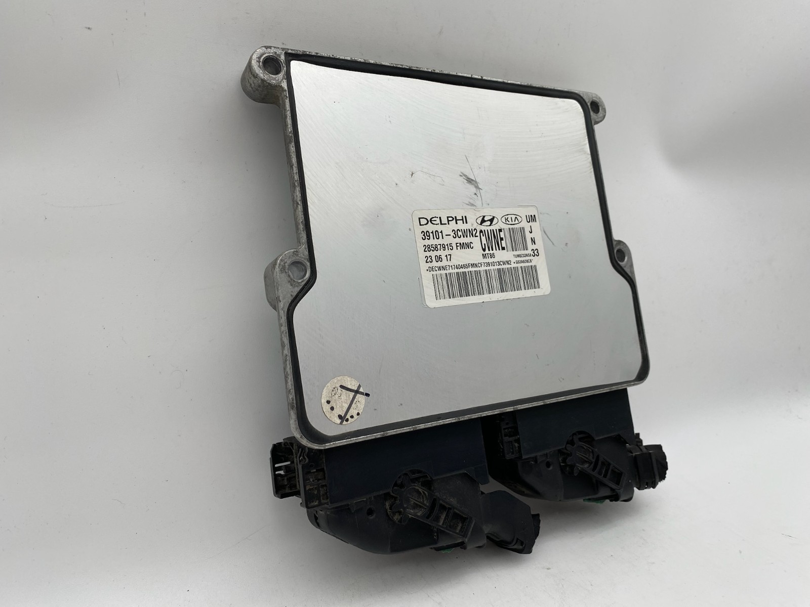 2016-2018 Kia Sorento 3.3L Engine Computer Control Module ECM 39101-3CWN2
