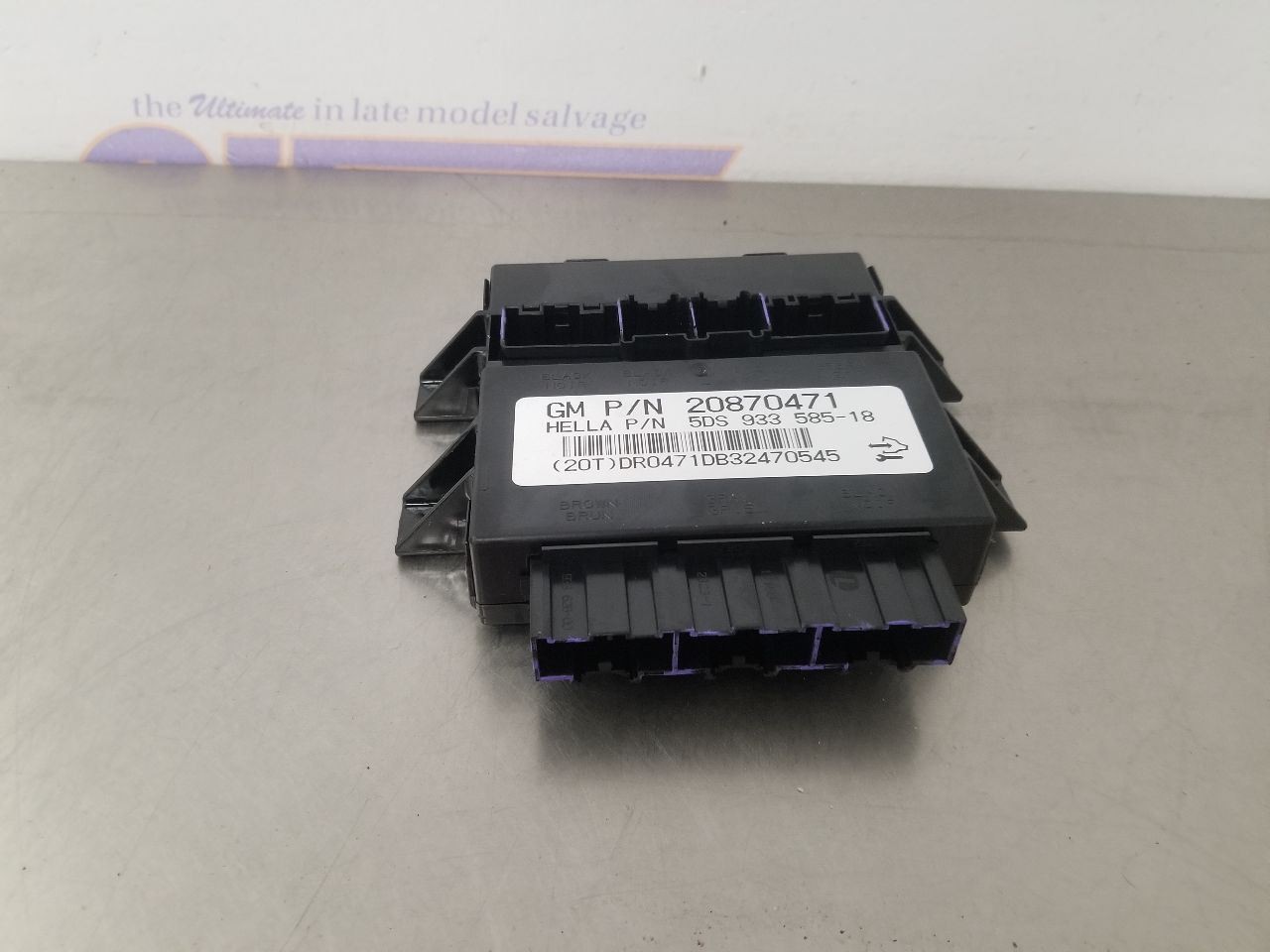 14 CHEVROLET SUBURBAN 1500 LTZ 5.3L MEMORY CONTROL MOD 20870471 OEM