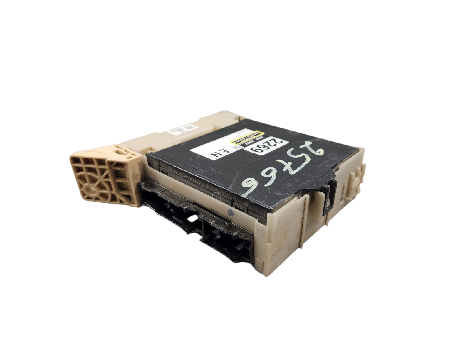 2019 – 2023 Tacoma Multiplex Network Body Control Computer Unit / 8922104070