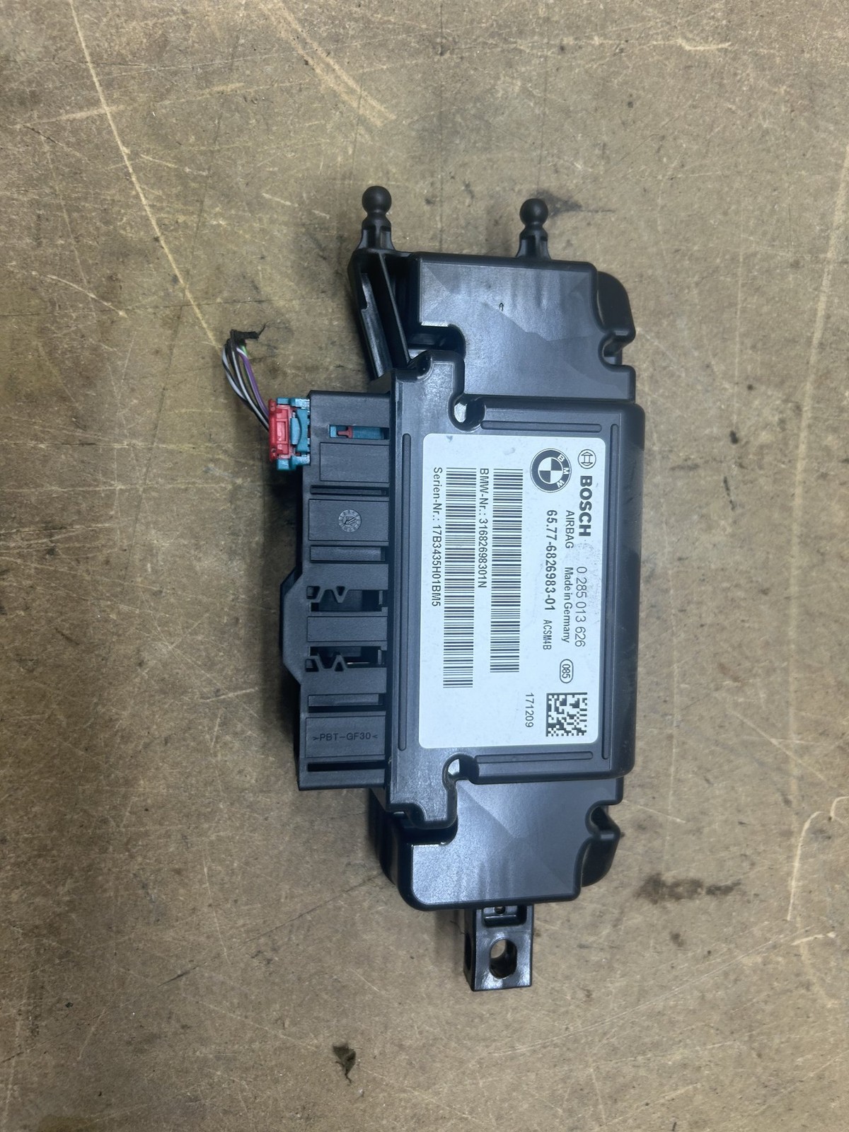 BMW F20 F21 F30 F36 Air Module Control Unit 0285013626 6826983
