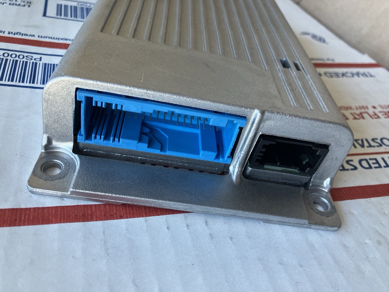 ✅07-11 BMW E90 E91 328i Radio Bluetooth Communication Control Module 9200822 OEM