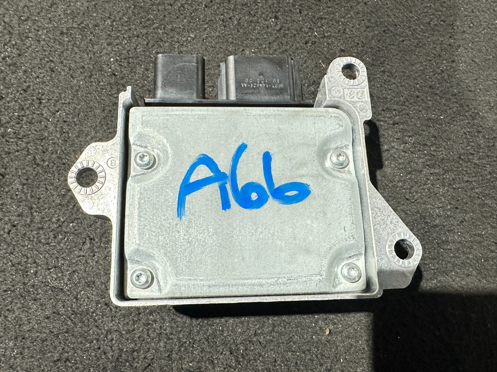 JAGUAR XF 2011 RESTRAINTS CONTROL MODULE 9X23-14D374-AC