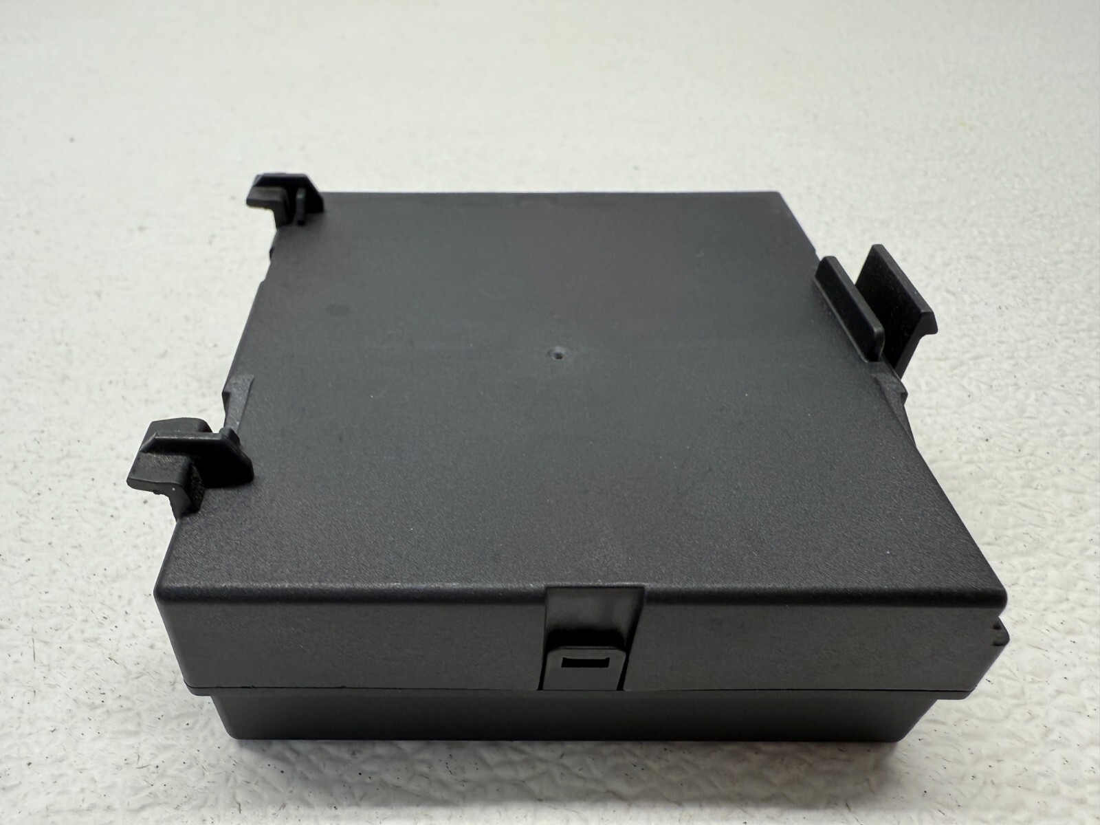 2006-2009 Mercedes W211 E350 E500 Wagon Trunk Release Opener Control Module OEM