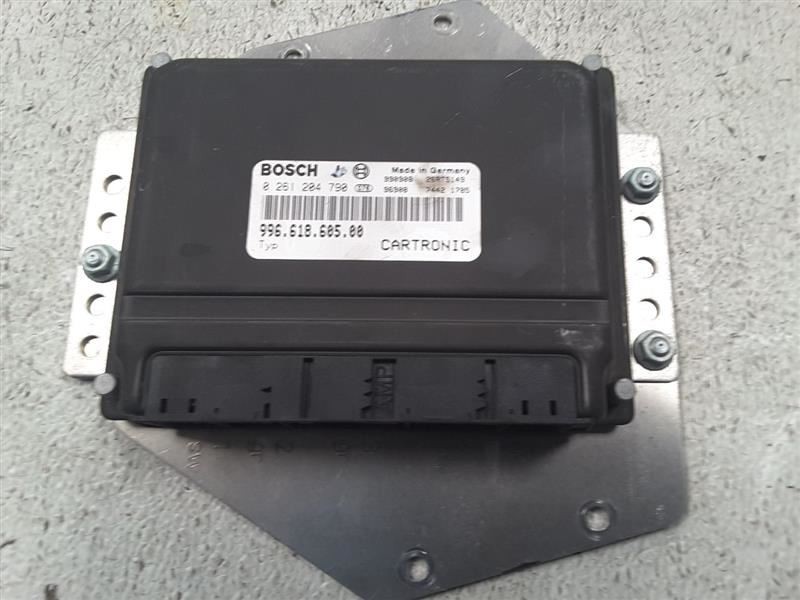 Engine ECM Electronic Control Module 2.7L Fits 00-02 PORSCHE BOXSTER 304970