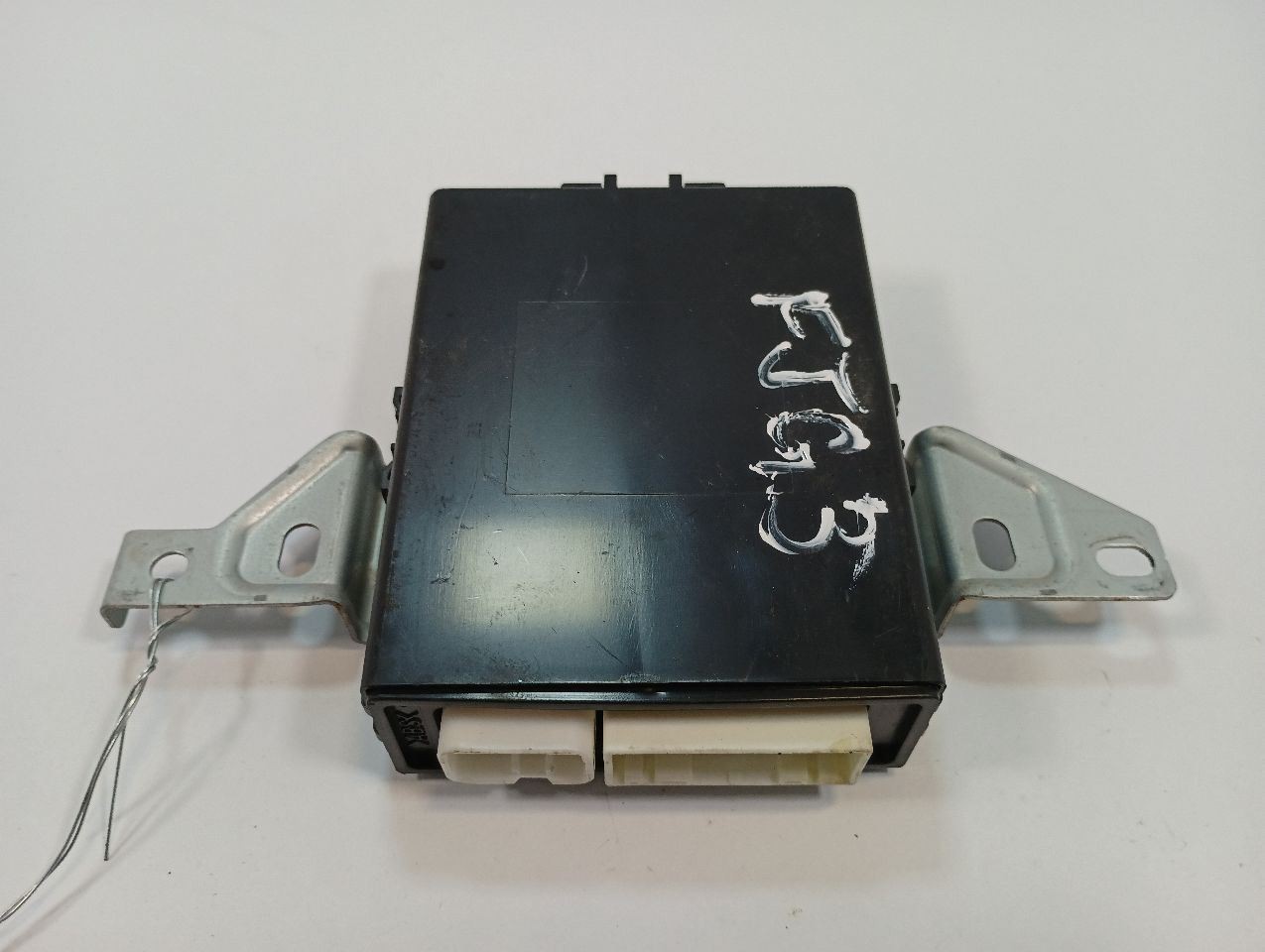 89222-35010 Multiplex Network Module from 2005 Toyota 4 RUNNER 13017743