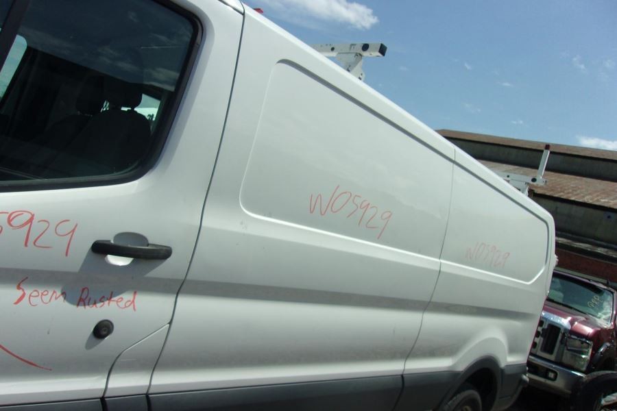 Chassis ECM Theft-locking Left Hand Under Dash Fits 15-19 TRANSIT 150 1895466