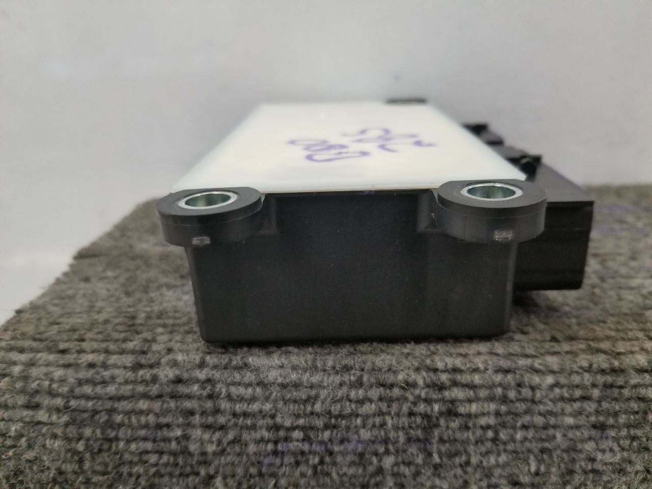 12 GMC SIERRA 1500 SLE 4X2 5.3L SRS CONTROL MOD 13580451 OEM