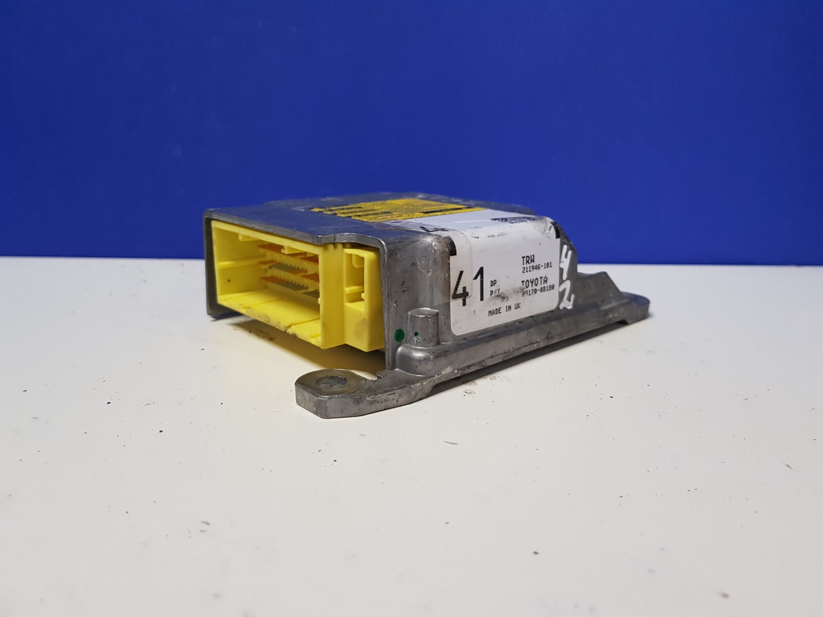Toyota 891700d180 89170-0d180 211946101 Genuine Electric Control Unit Ecu