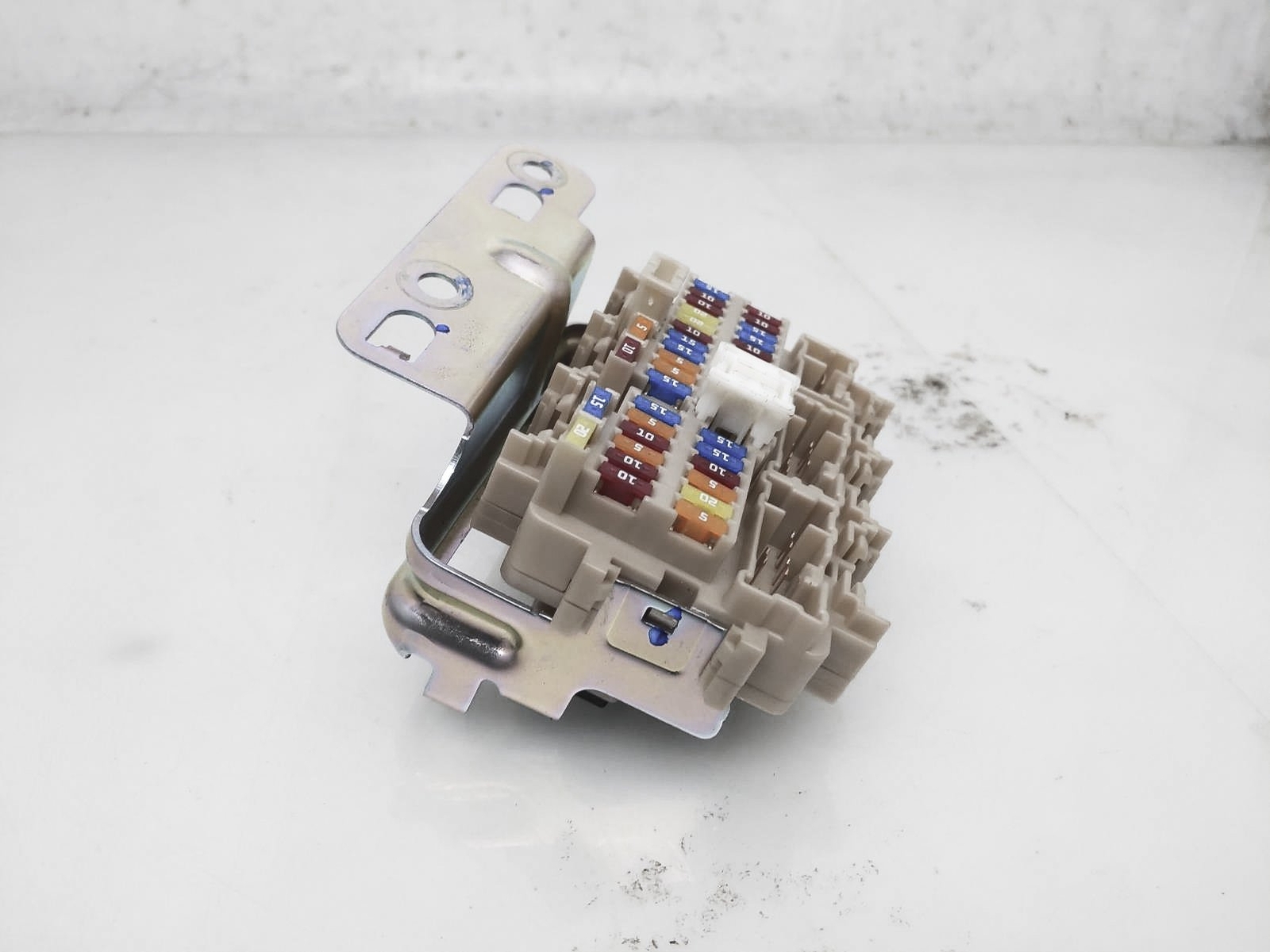 2022-2024 Nissan Frontier Cabin Room Inside Fuse Box 24350-9Bu0a