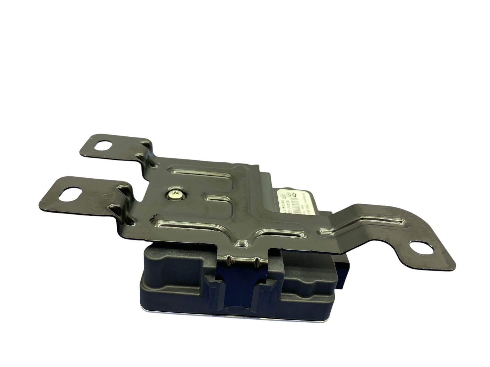 2023 HYUNDAI KONA OEM LEFT REAR TRANSFERCASE CONTROL MODULE W/ CARRIER