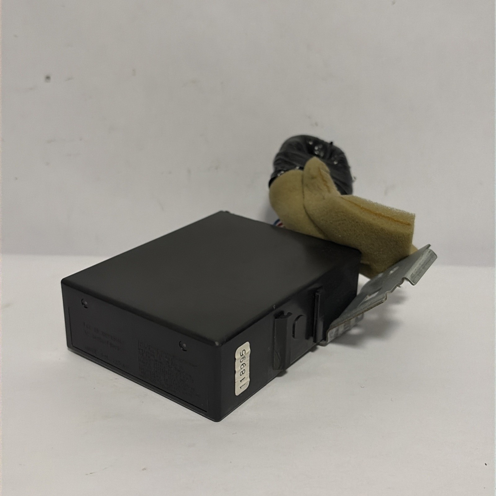 2003-2005 INFINITI FX45 FX35 UNDER DASH ELECTRONIC CONTROL MODULE OEM