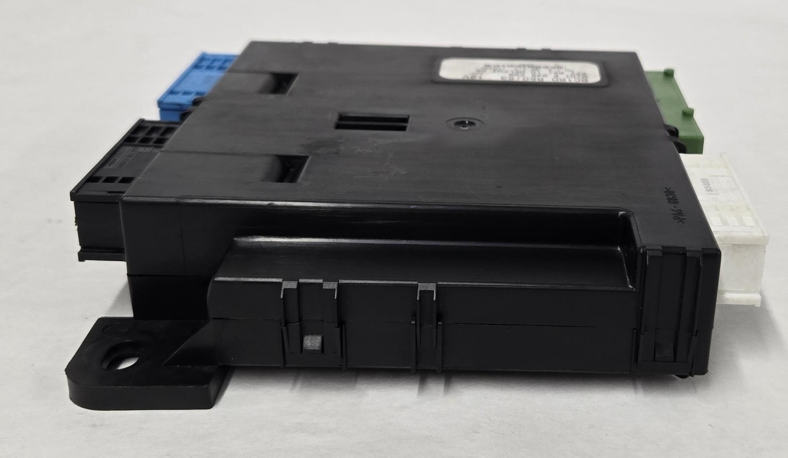 2002-2006 Mini Cooper Body Control Module BCM 57762110