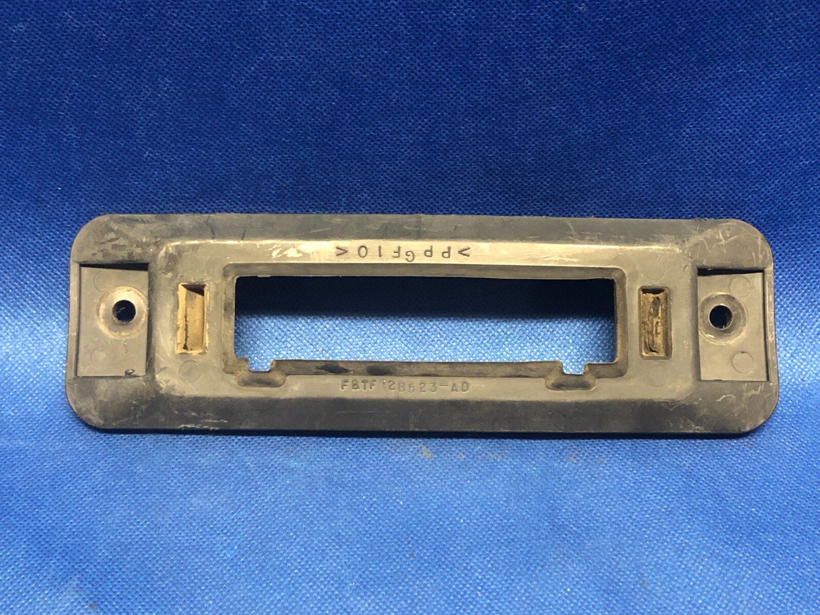 92-96 FORD F150 5.0 4.9 5.8 ECM PCM ECU PLASTIC SEAL GASKET F2TF-12B523-AD