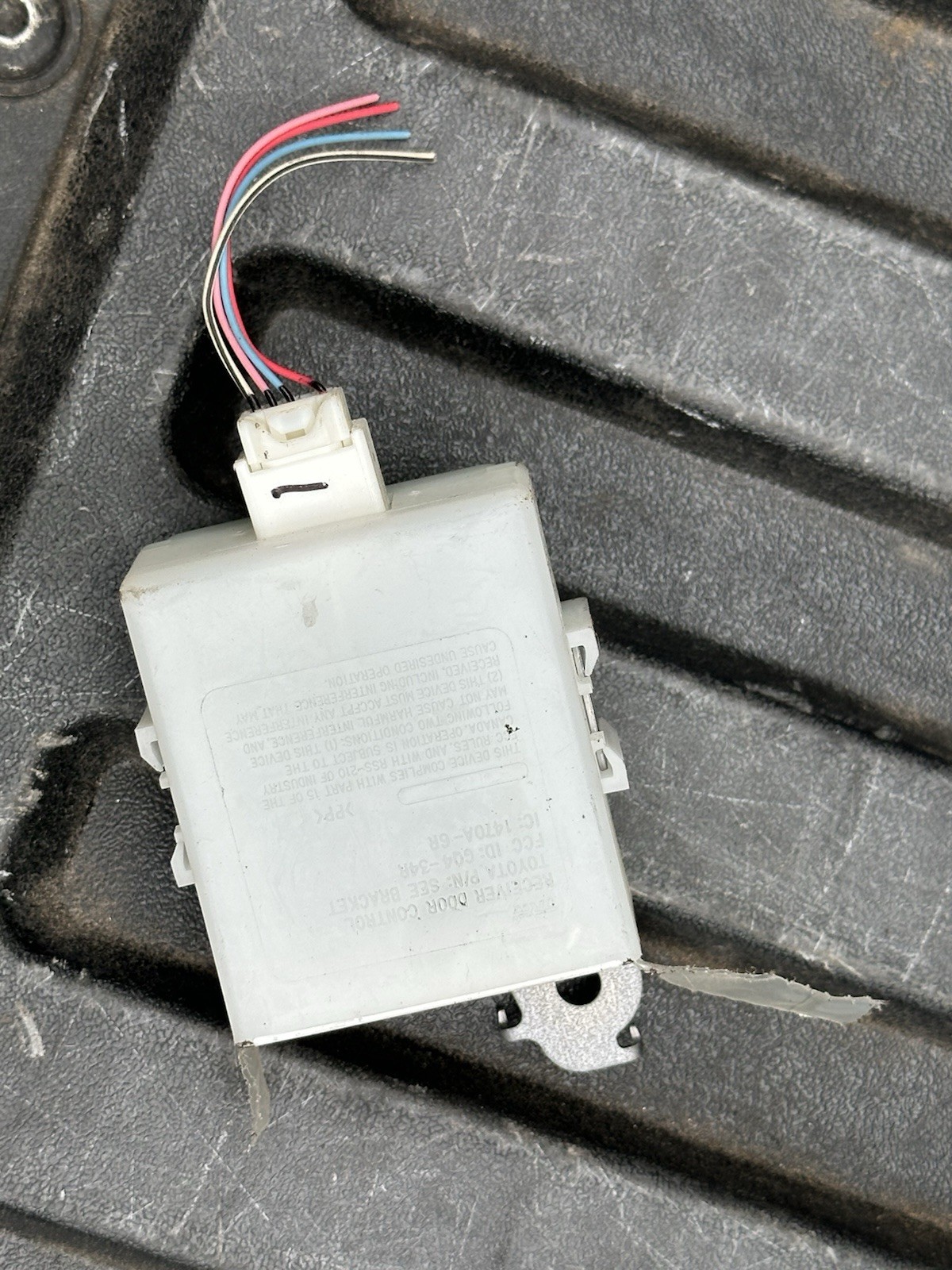 Toyota Sequoia 2008-2018, Keyless Entry Receiver Control Module 89741-0C060